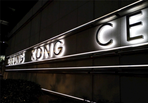 哪些的連鎖加盟店招文本更有媚惑力